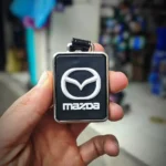 LLAVERO MARCAS DE CARRO NF0206