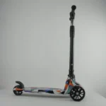 PATINETA ECUALIZABLE AEROGRAFIADA LLANTA LUZ ANCHA 1705 ABATIBLE - Imagen 5