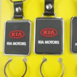 LLAVERO MARCAS DE CARROS DOCENA NK0474 - Imagen 2