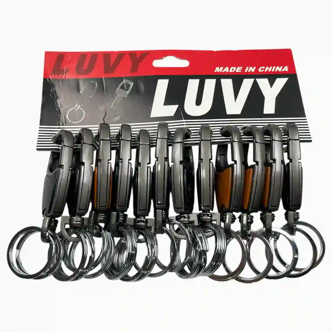LLAVERO-ARNES-MARCA-DE-CARRO-LUVY-GU0163-01.webp LLAVERO ARNES MARCA DE CARRO LUVY GU0163 - Imagen 1