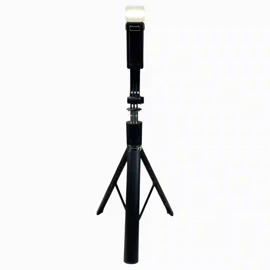 SELFIE-STICK-LARGO-CON-CONTROL-LED-VOLT-PRO-VP-R1SL-01.webp SELFIE STICK LARGO CON CONTROL + LED VOLT PRO VP-R1SL - Imagen 1